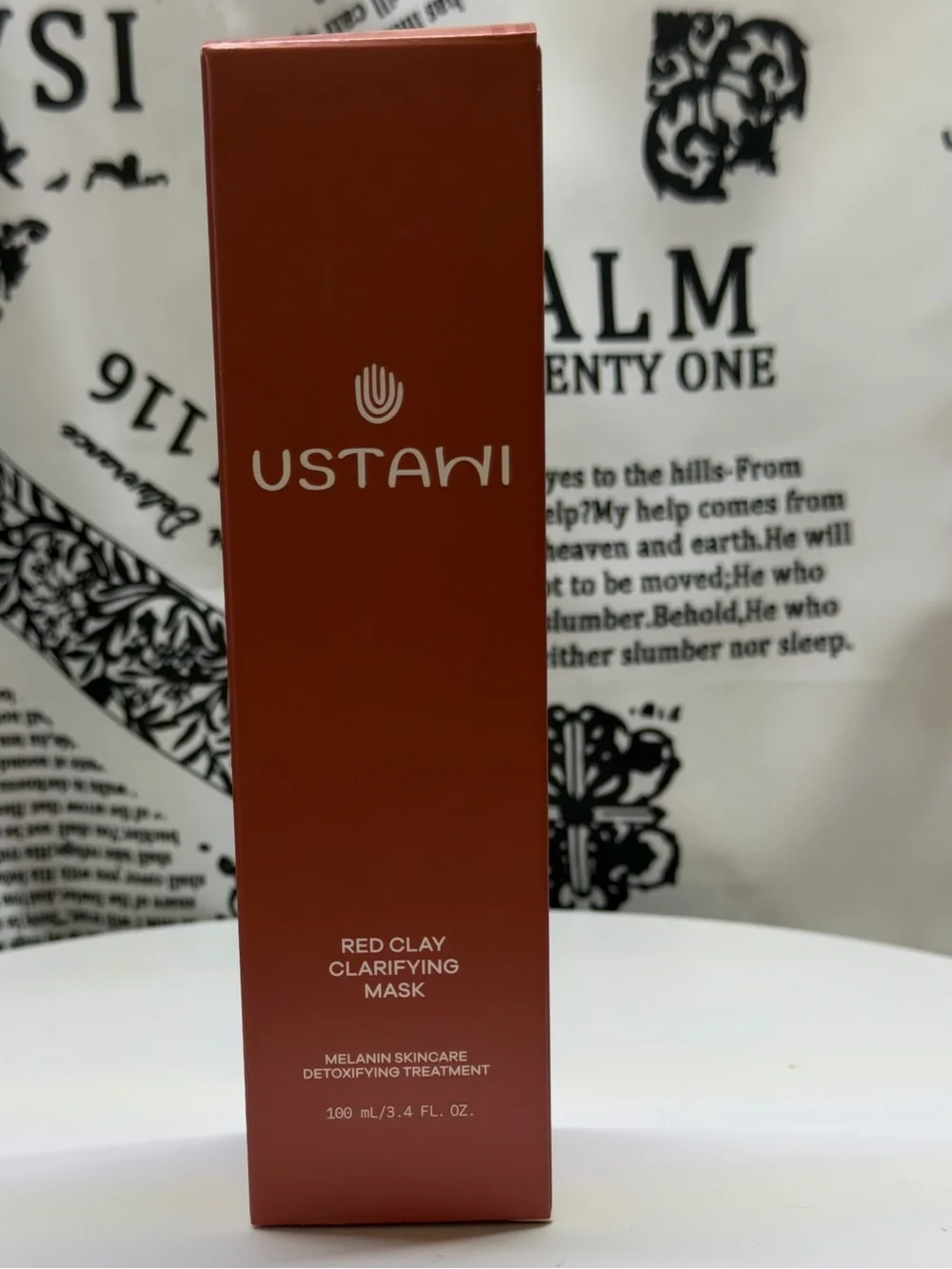 Red Clay Clarifying Mask - Red Clay Detoxifying Treatment